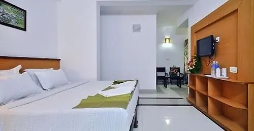 Le Celestium Hotel Munnar