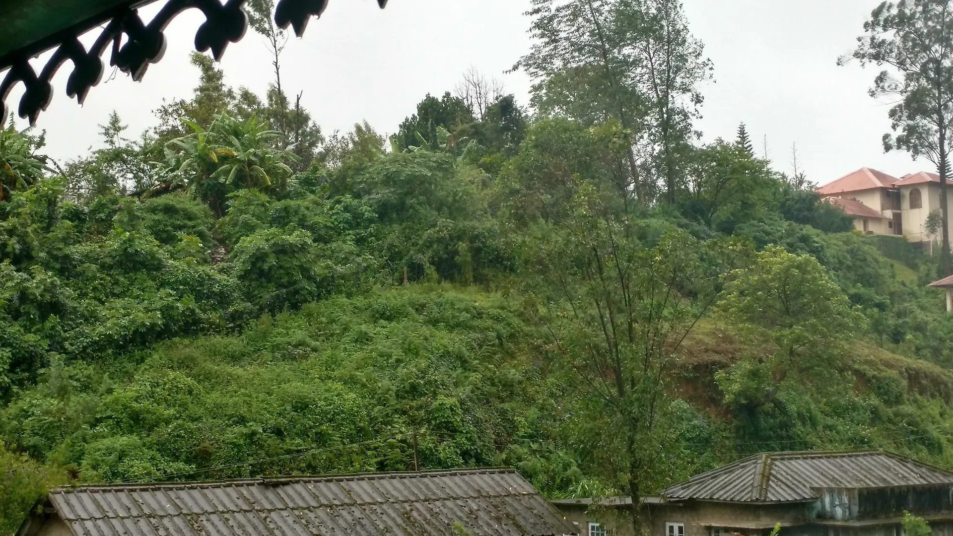 Le Celestium Hotel Munnar