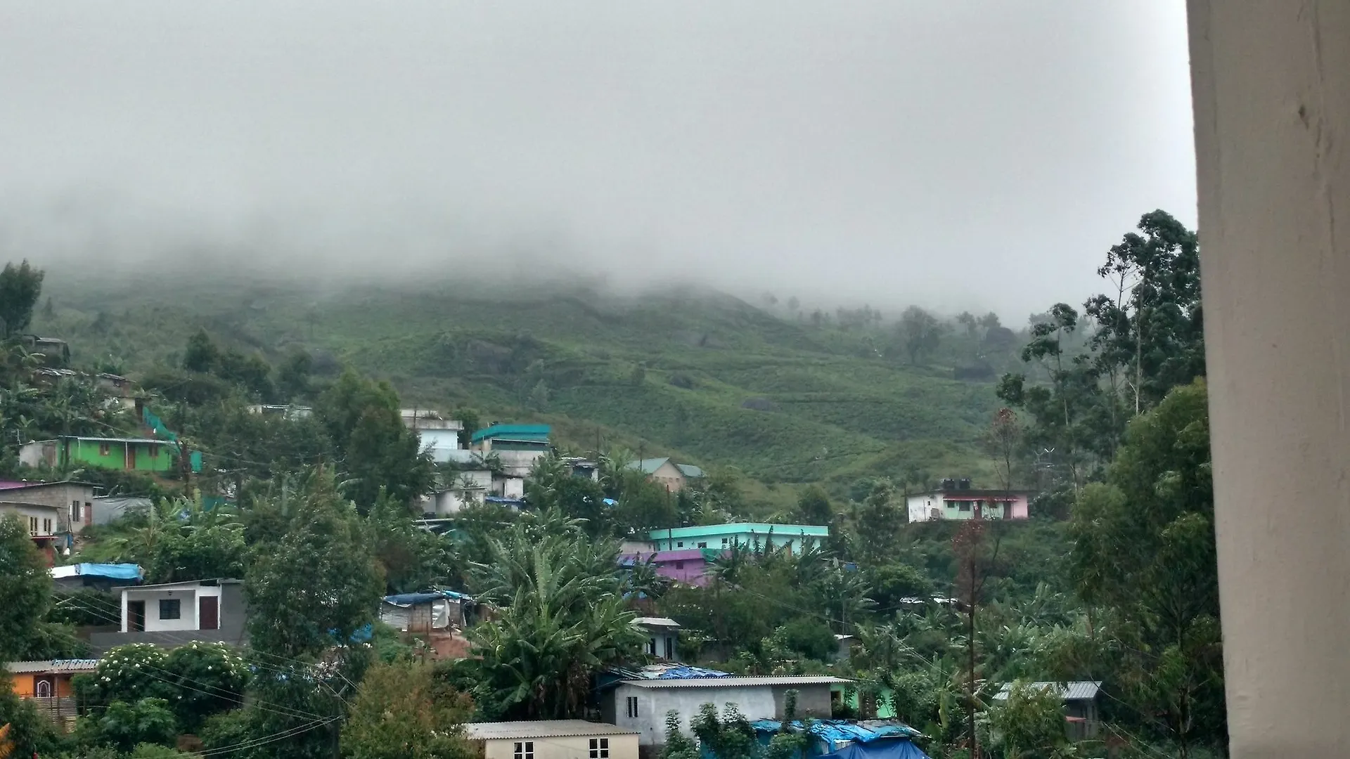 Le Celestium Hotel Munnar