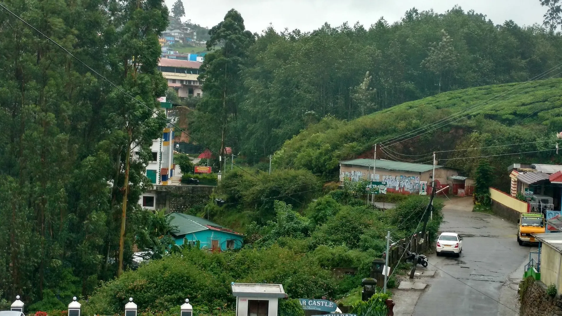 Le Celestium Hotel Munnar